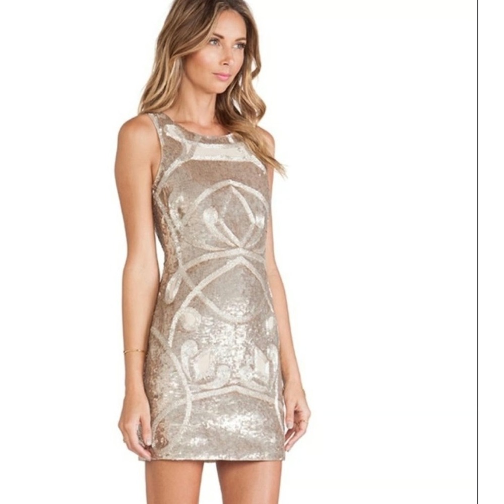 Needle Thread Embellished Sequin Geometric Mini D… - image 7